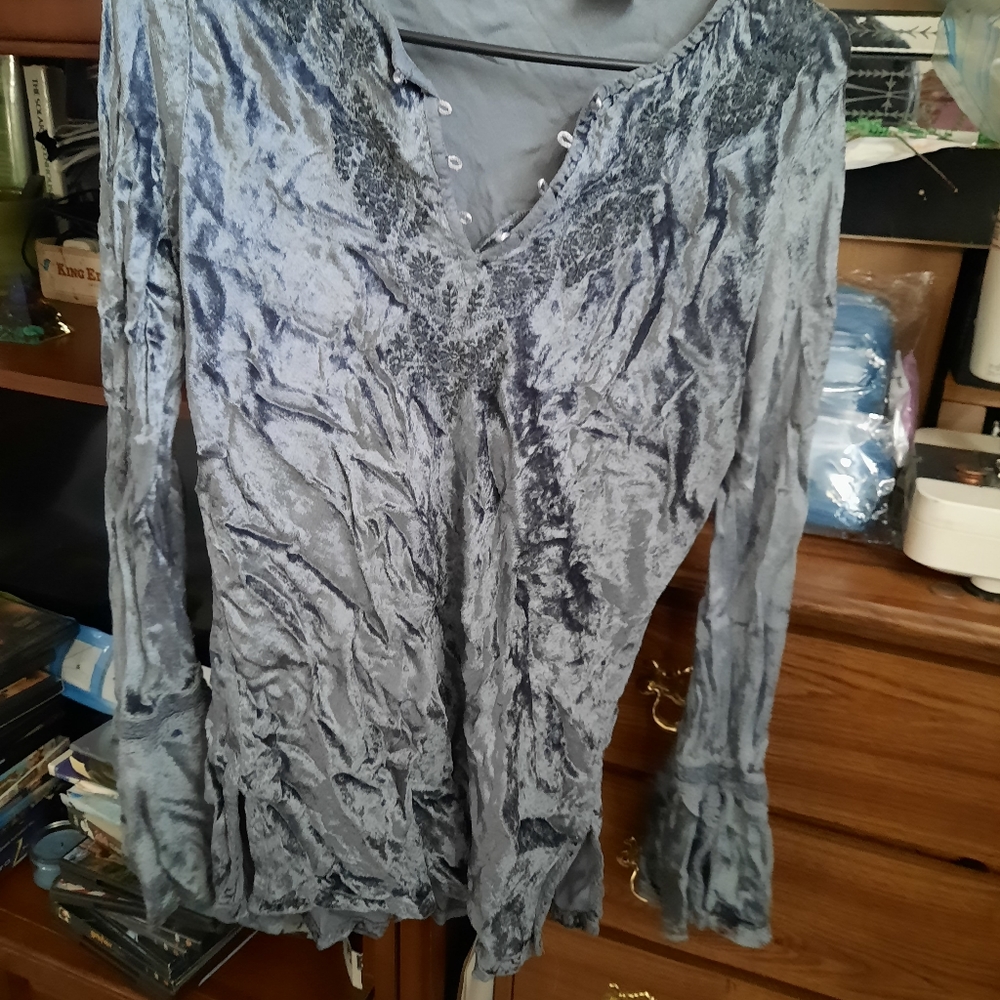 Dress shirt